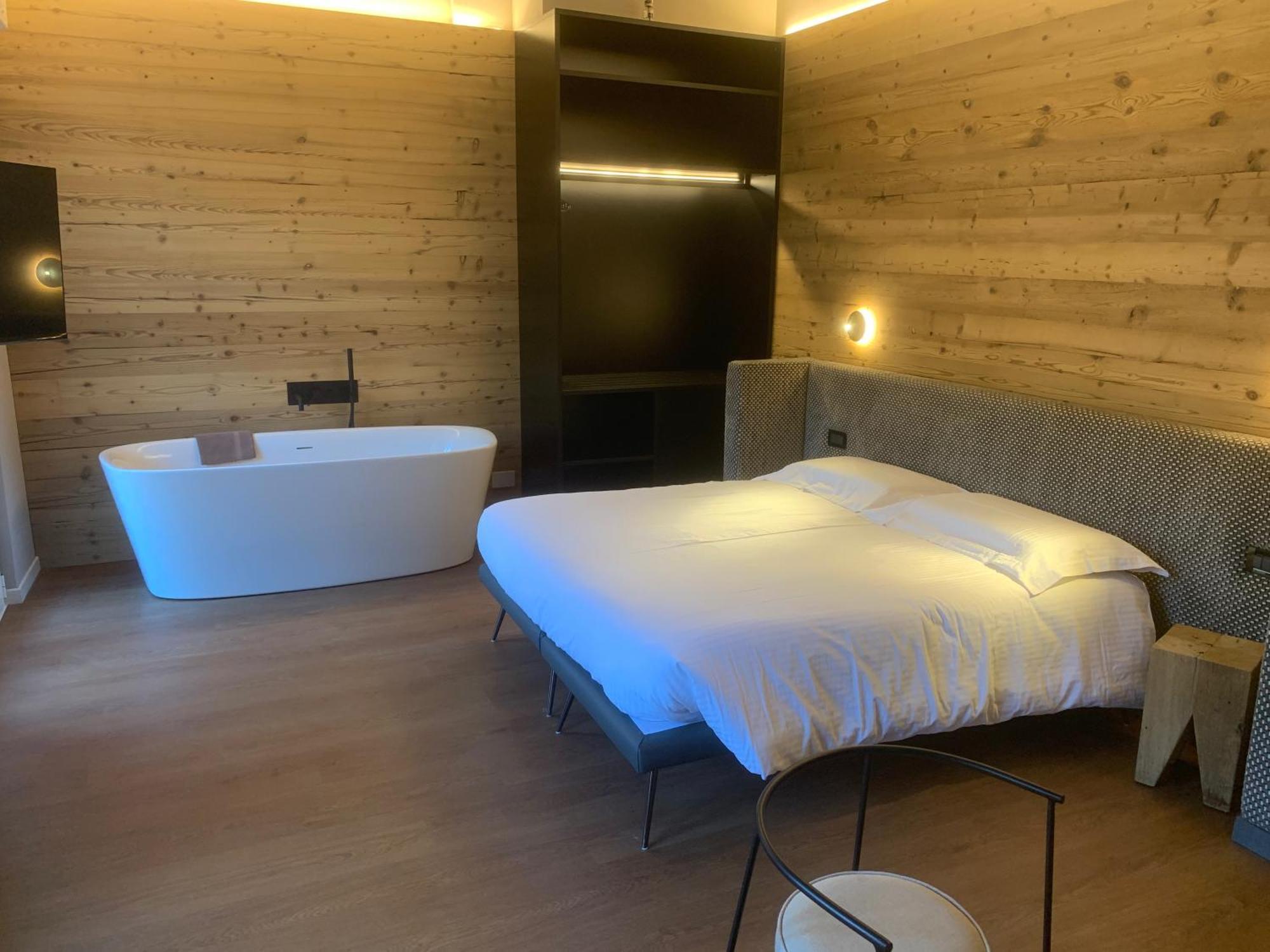 Albergo Moderno & Spa Fuipiano Valle Imagna Eksteriør billede