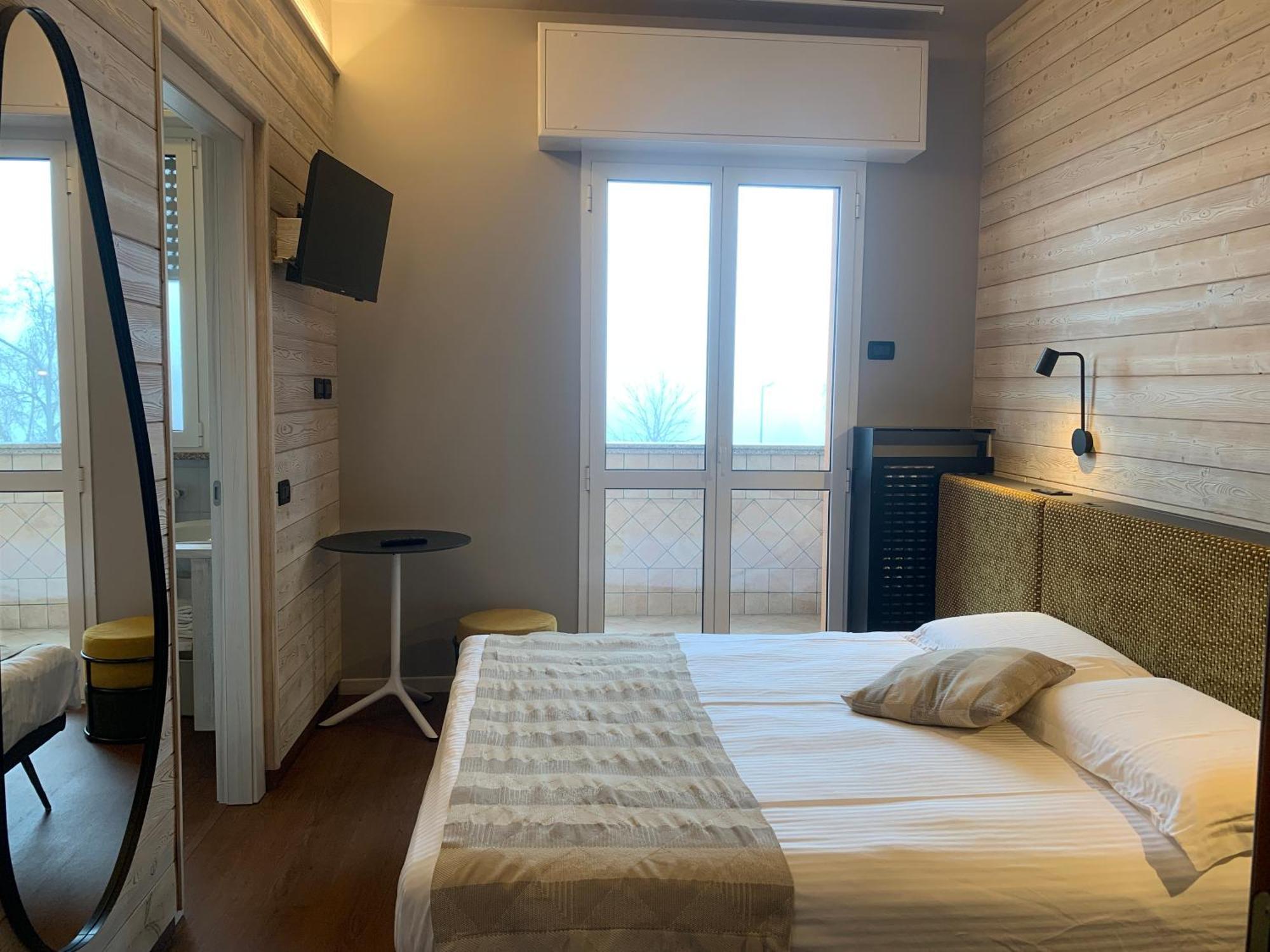 Albergo Moderno & Spa Fuipiano Valle Imagna Eksteriør billede