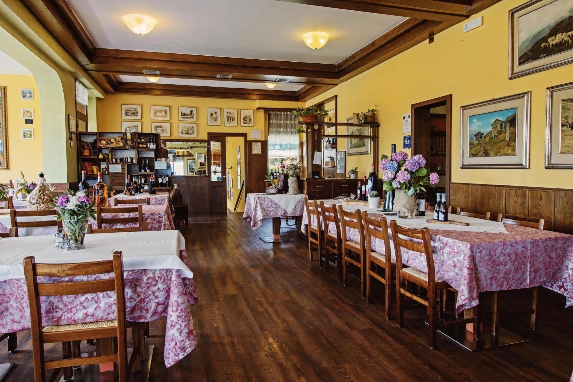 Albergo Moderno & Spa Fuipiano Valle Imagna Eksteriør billede