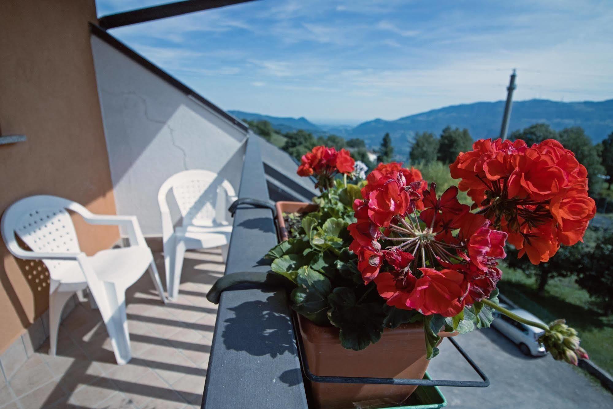 Albergo Moderno & Spa Fuipiano Valle Imagna Eksteriør billede